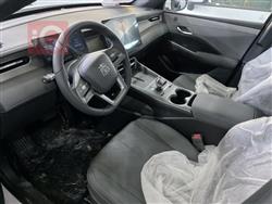 بی وای دی Qin Plus